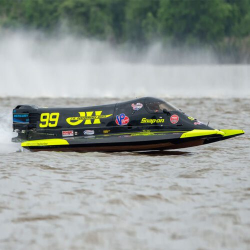 NGK-Formula-One-Powerboat-Championship-F1-BoatsNGK-F1-Powerboat-Championship-F1-Boat-Travis-Yates-99