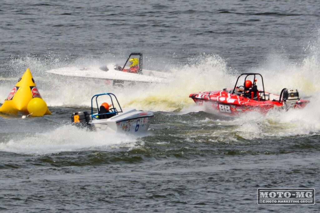 2021-NGK-F1PC-Lake-Race-Tri-Hull-Photos-by-MOTOmarketinggroup.com-10