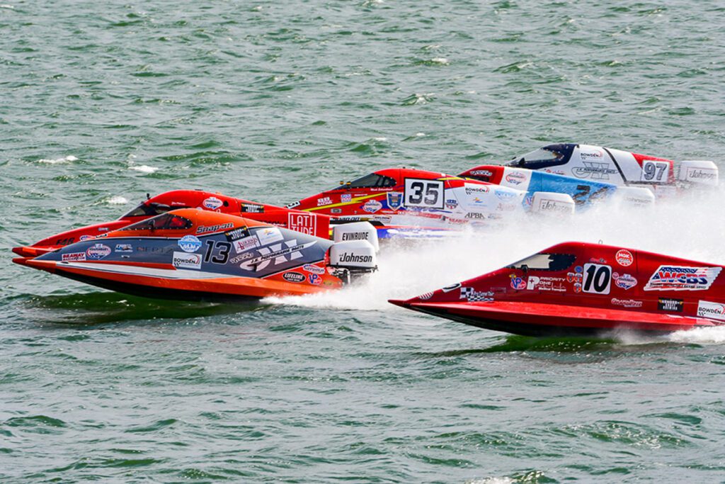 F1 POWERBOAT RACING